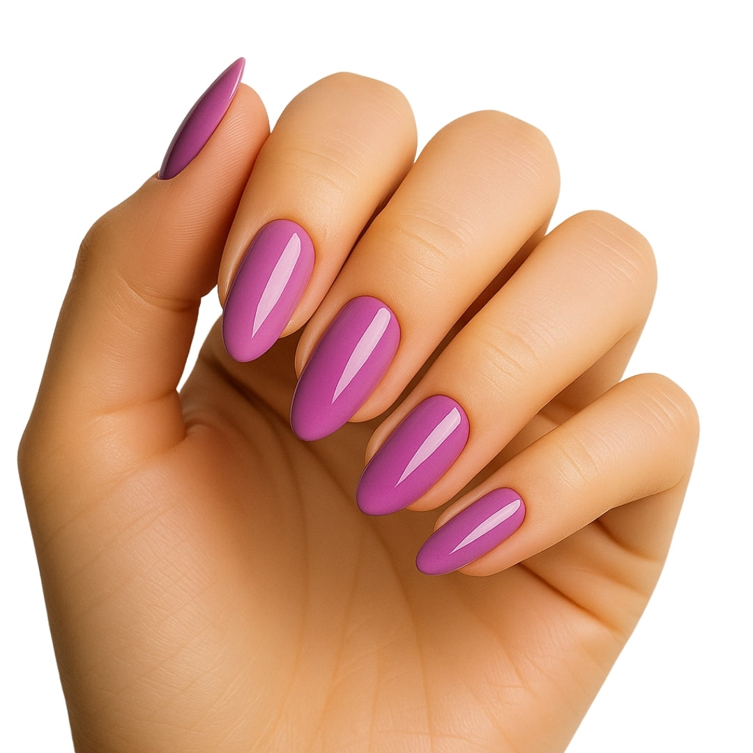 Studio Nails