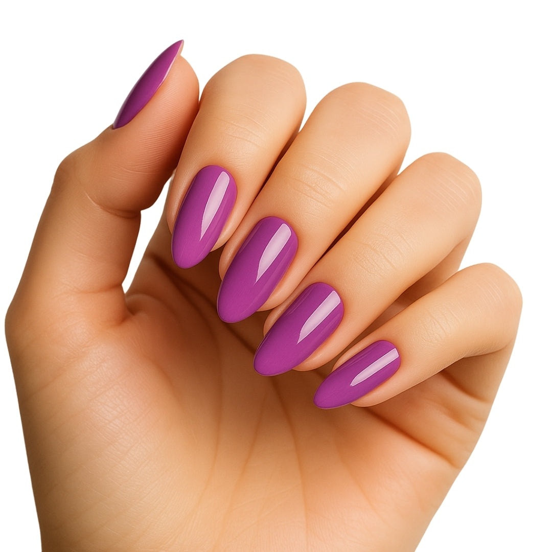 Studio Nails